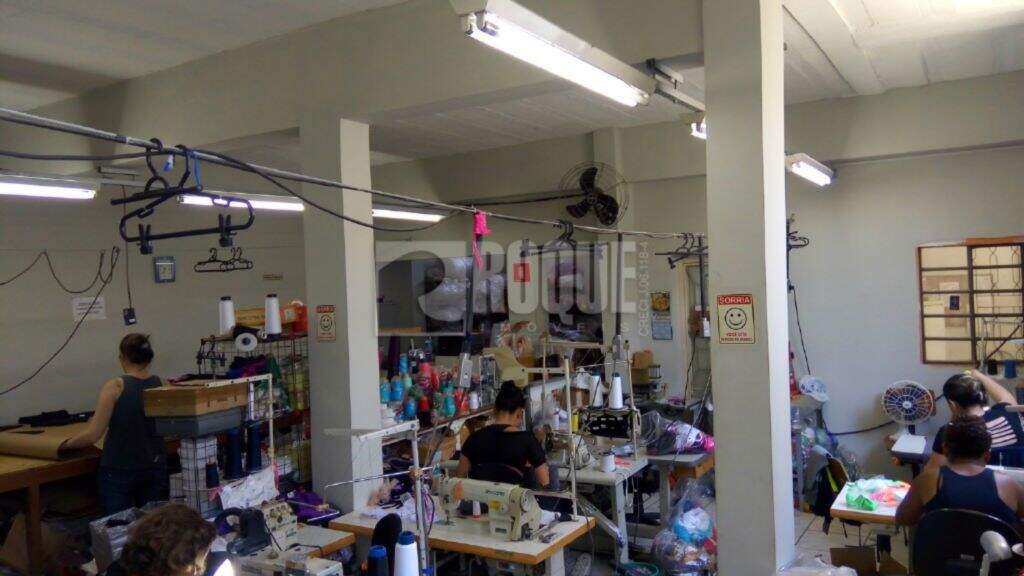 Prédio Comercial à venda no bairro Jardim Mediterrâneo: 