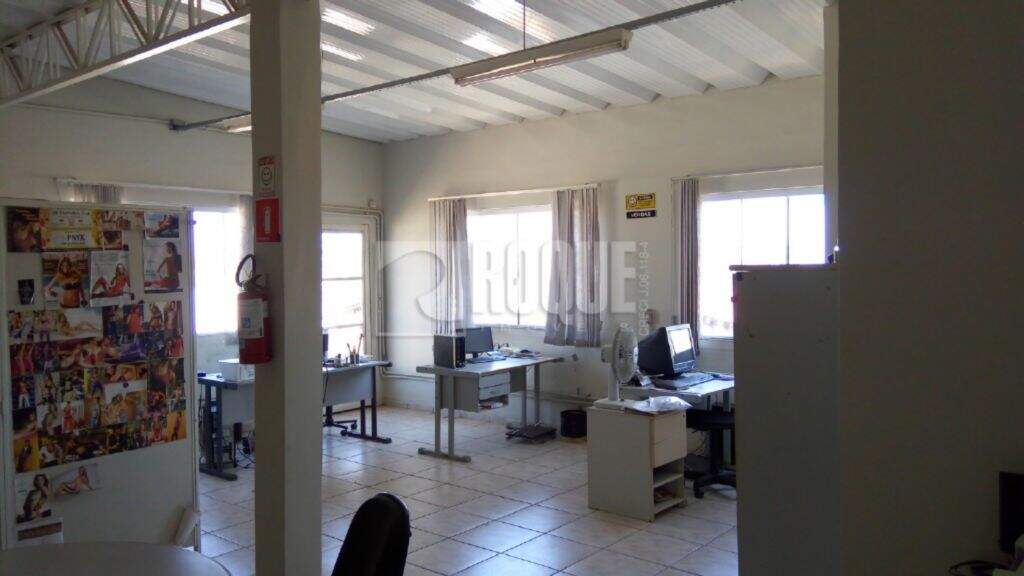 Prédio Comercial à venda no bairro Jardim Mediterrâneo: 