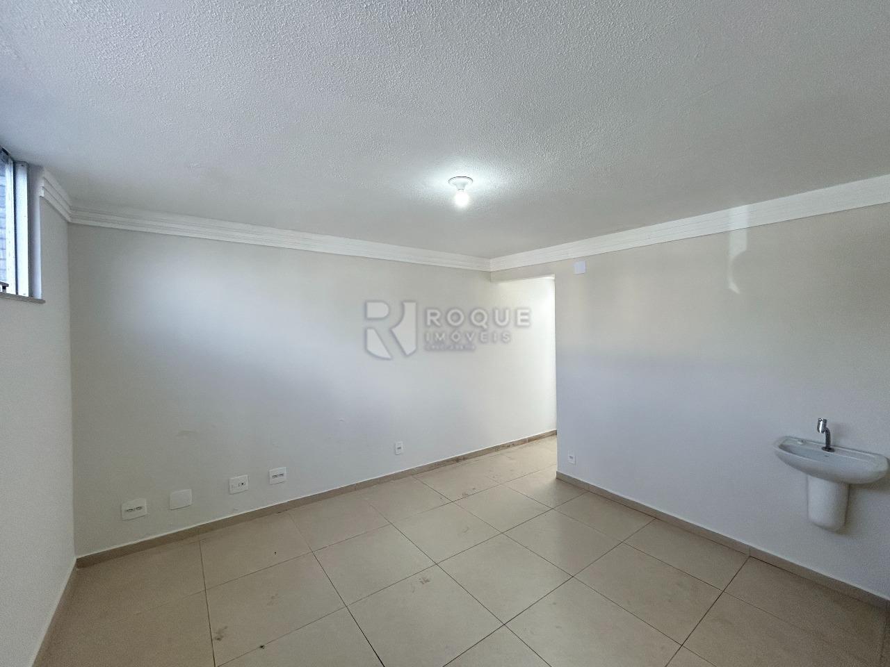Casa Comercial para aluguel no bairro Vila Claudia: Sala 2