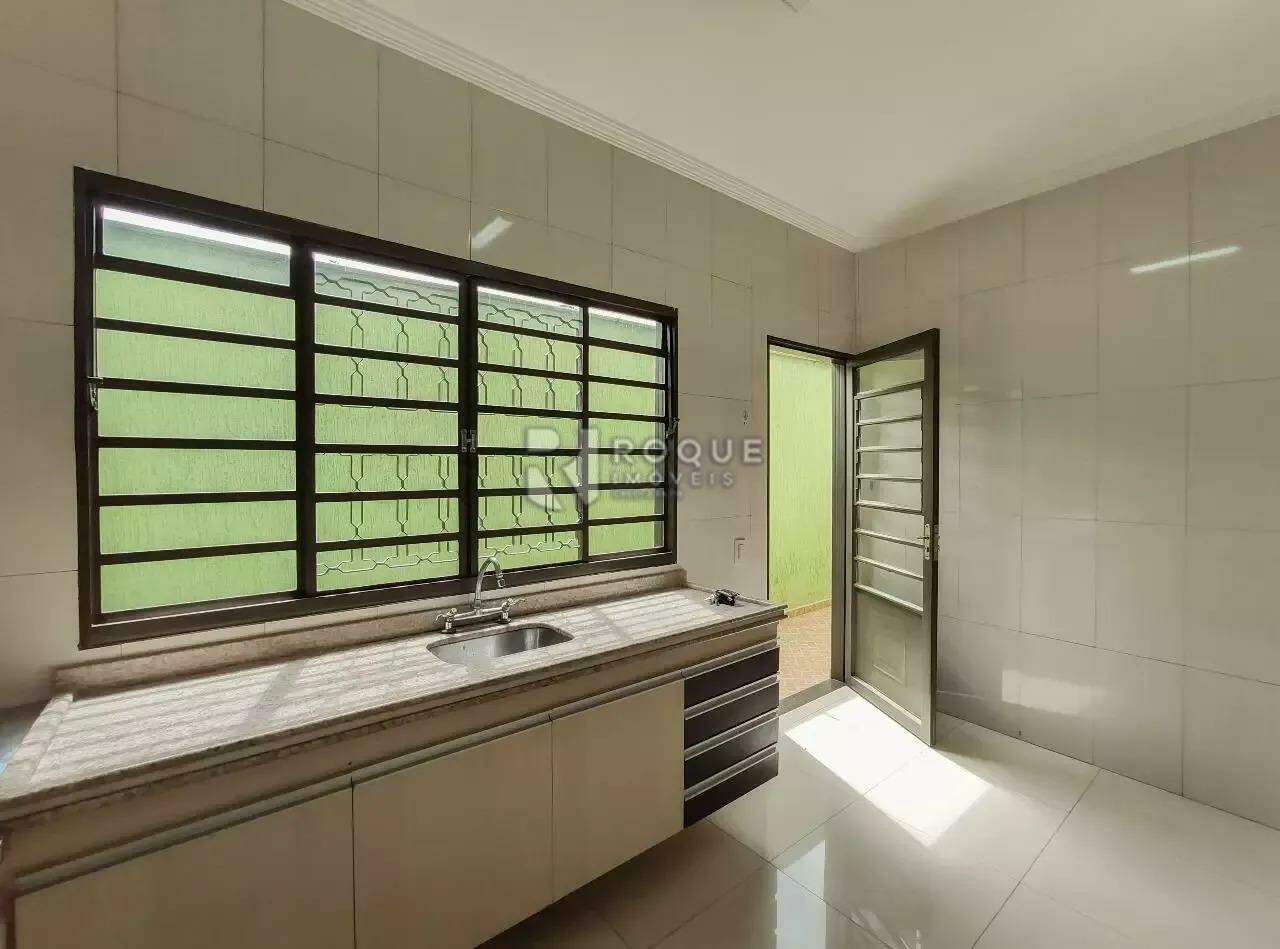 Casa Residencial à venda no bairro Jardim Santa Adélia: COZINHA