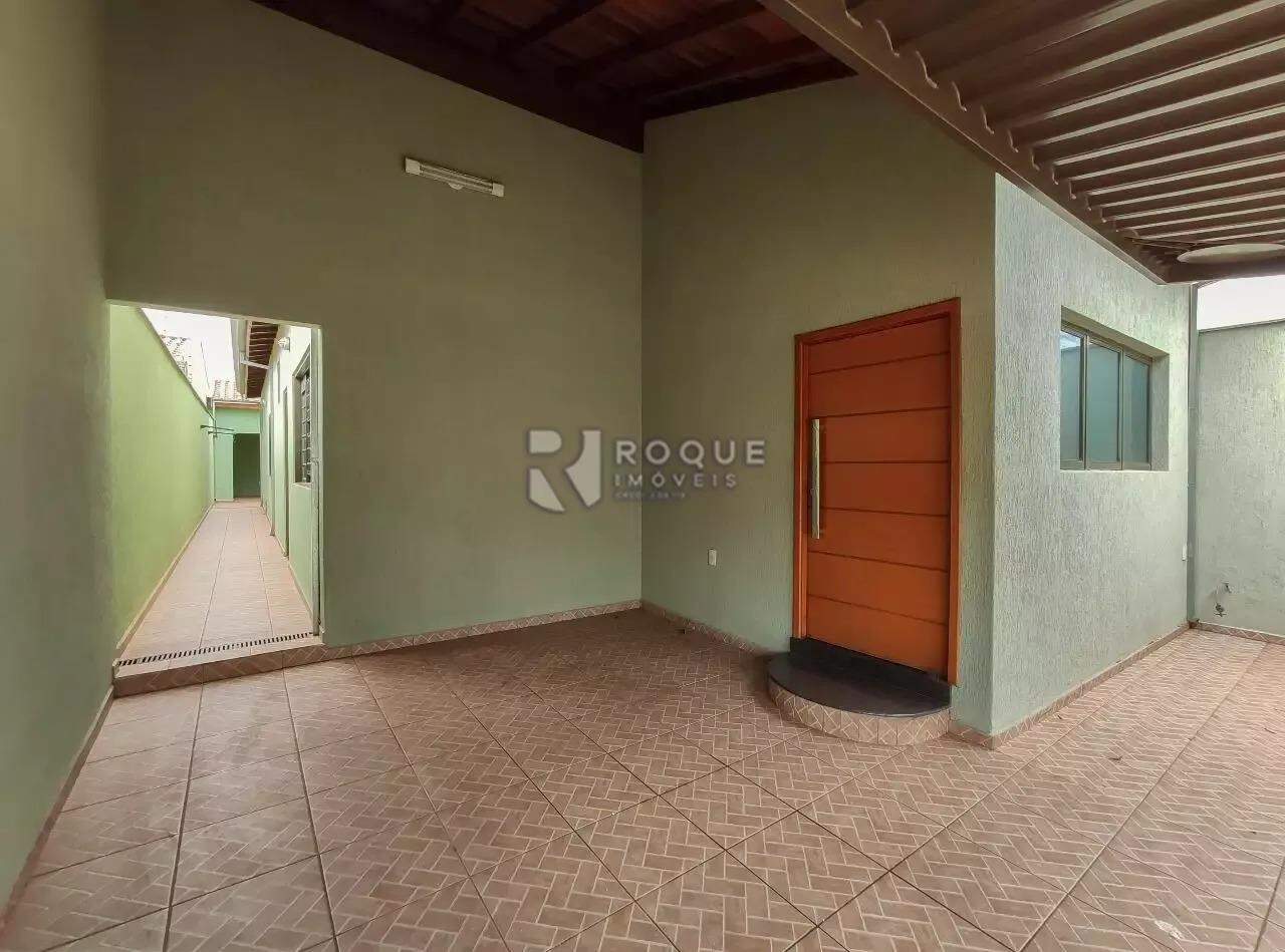 Casa Residencial à venda no bairro Jardim Santa Adélia: GARAGEM