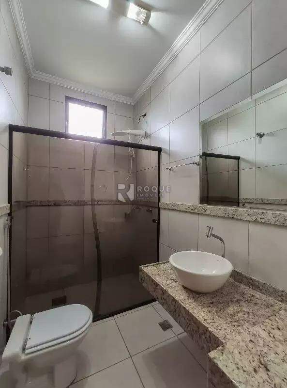 Casa Residencial à venda no bairro Jardim Santa Adélia: BANHEIRO SOCIAL