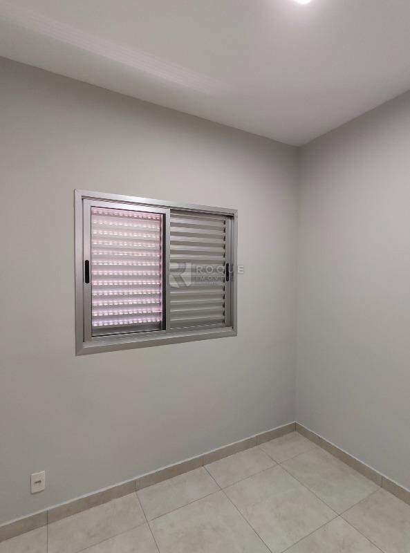 Apartamento para aluguel no bairro Chácaras Antonieta: Dormitório 1