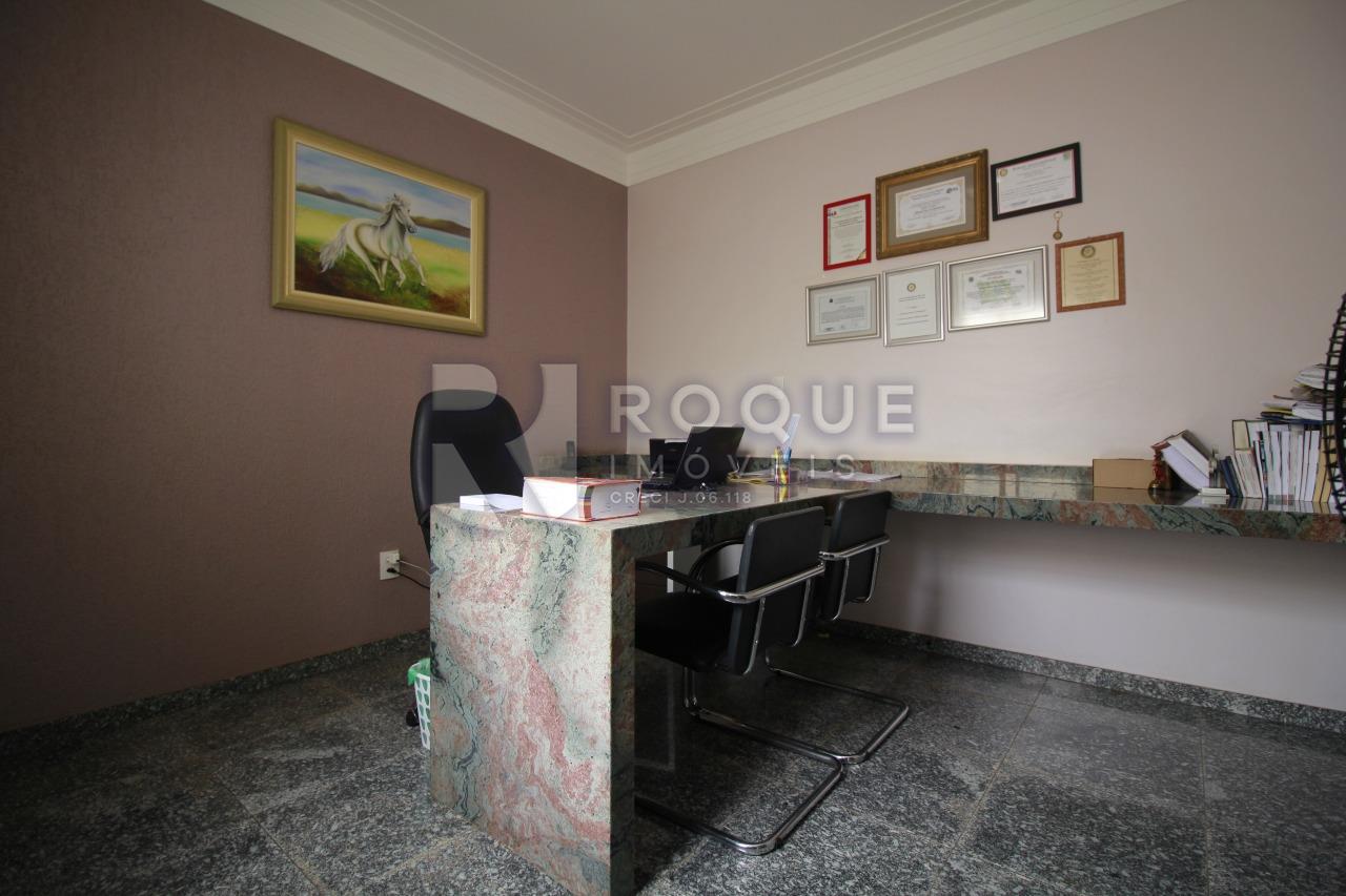 Casa Residencial à venda no bairro Vila Cristovam: Sala de TV