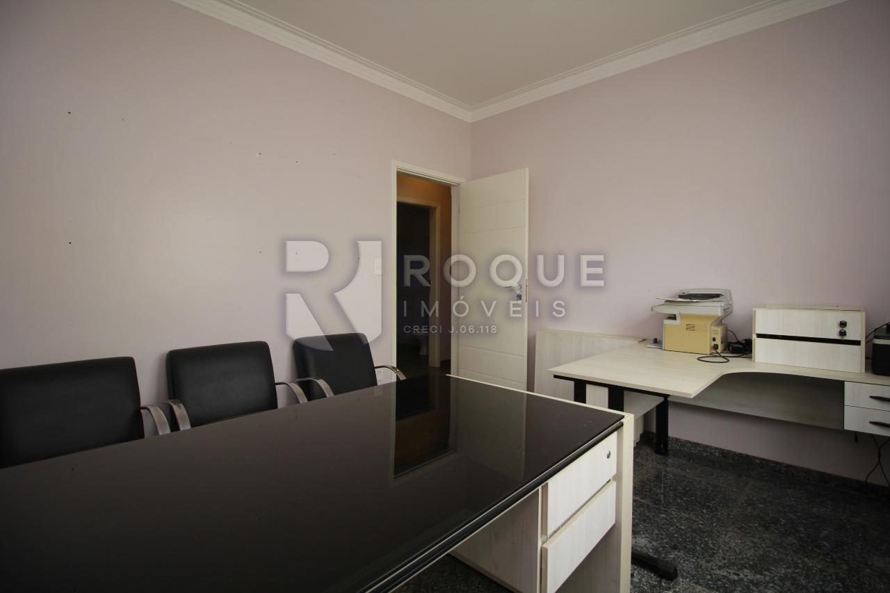 Casa Residencial à venda no bairro Vila Cristovam: Dormitório 1