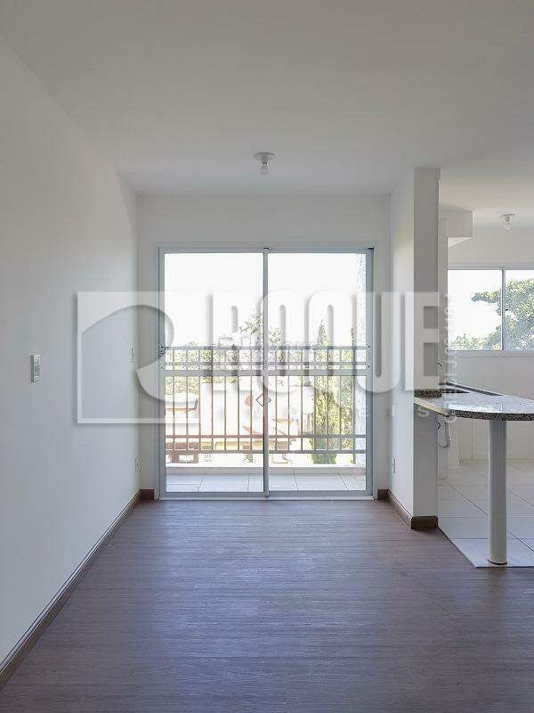 Apartamento para aluguel no bairro Chácaras Antonieta: Sala