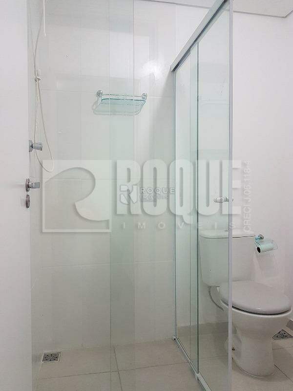 Apartamento para aluguel no bairro Chácaras Antonieta: WC