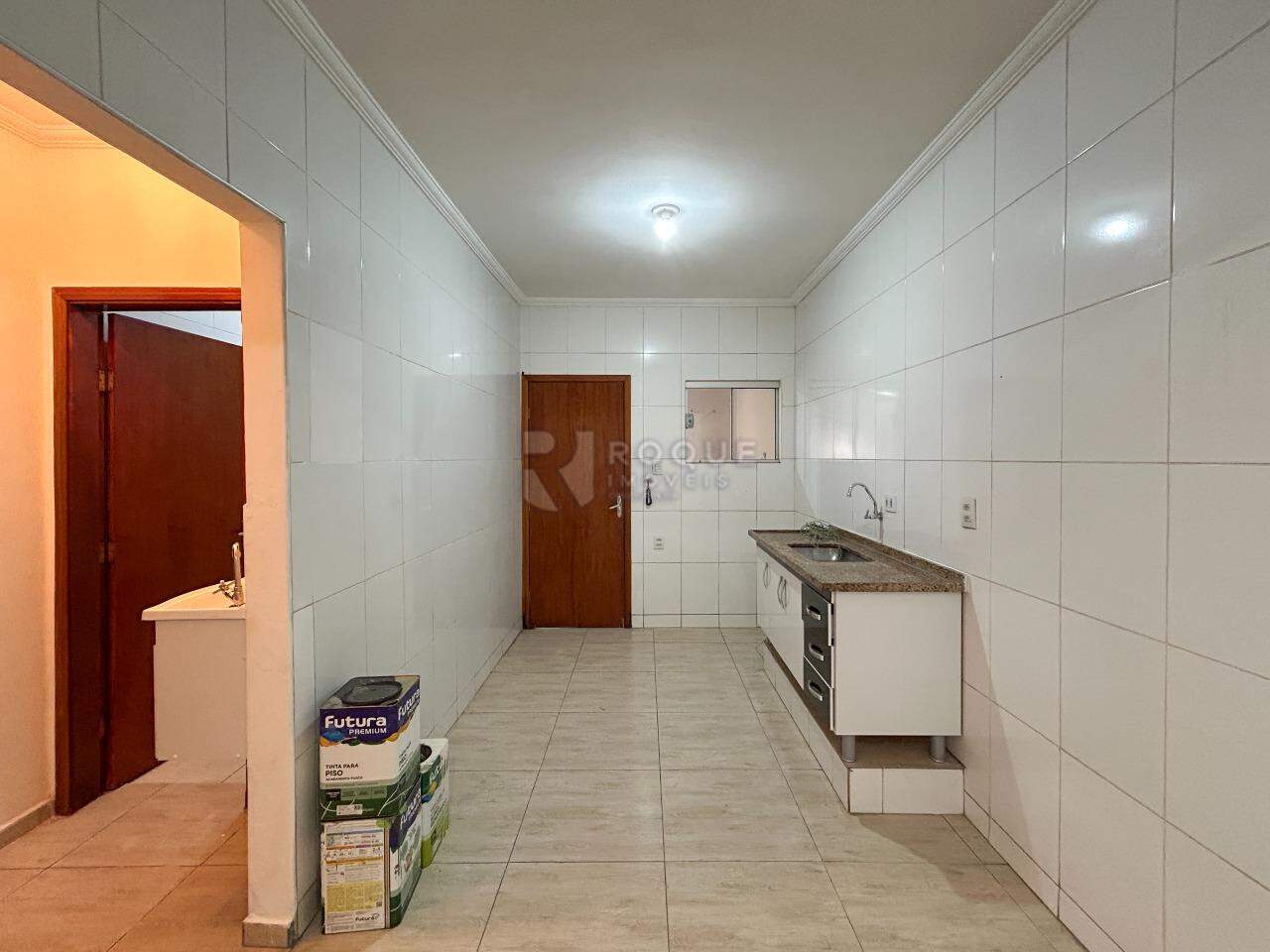 Casa Residencial para aluguel no bairro Vila Queiroz: Cozinha 