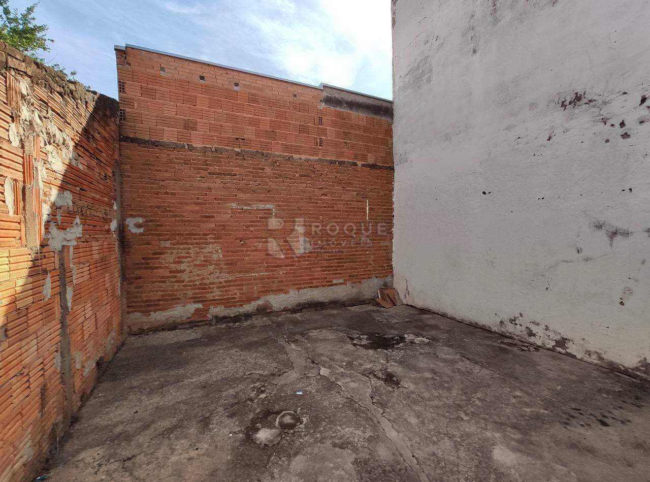 Casa Residencial para aluguel no bairro Parque Residencial Aeroporto: Fundo 