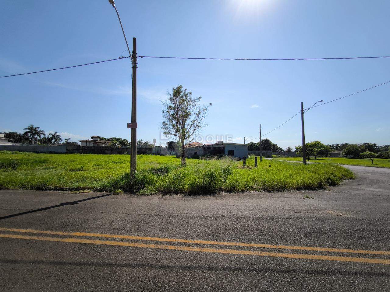 Terreno à venda no bairro Residencial Casalbuono: 