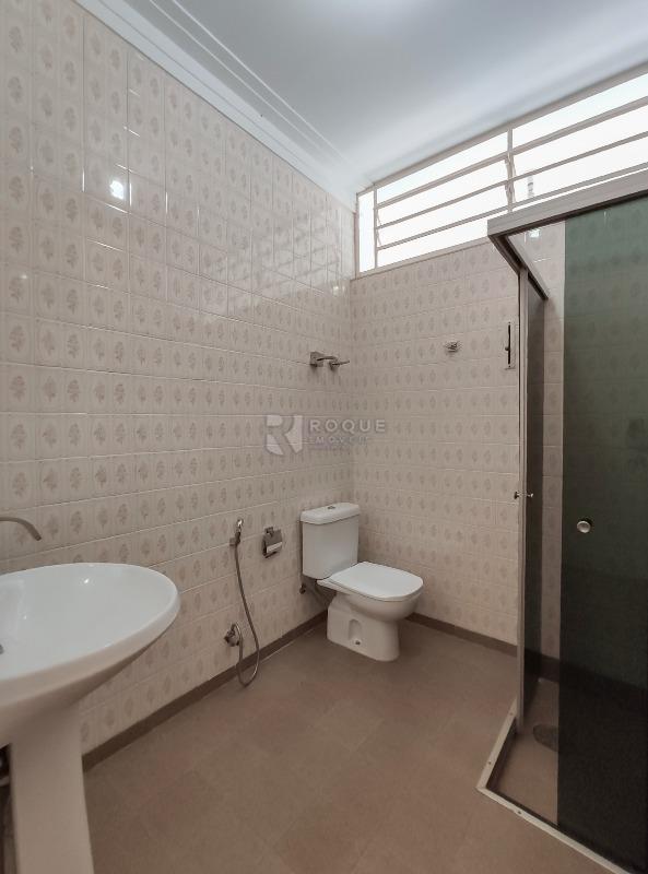 Casa Comercial para aluguel no bairro Jardim Mercedes: WC social 