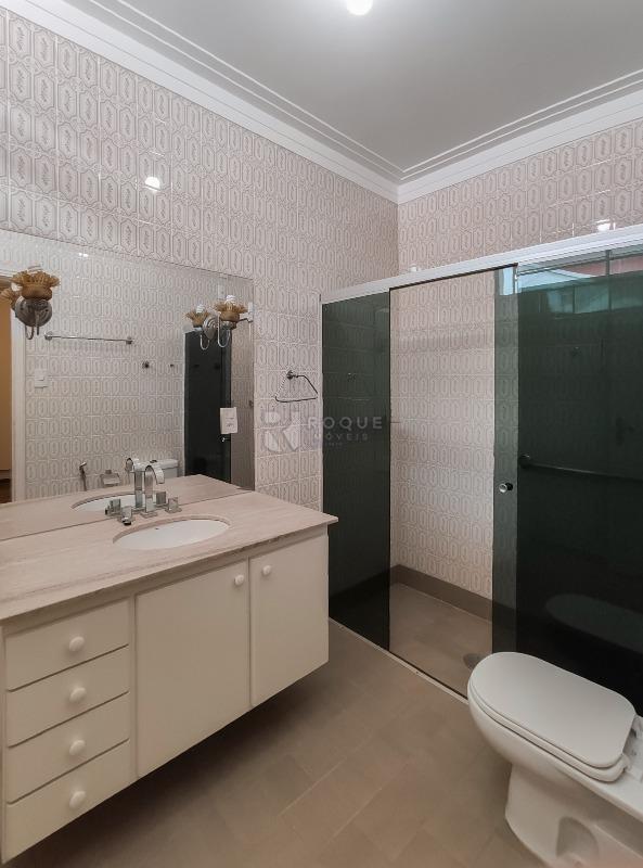 Casa Comercial para aluguel no bairro Jardim Mercedes: WC suíte 