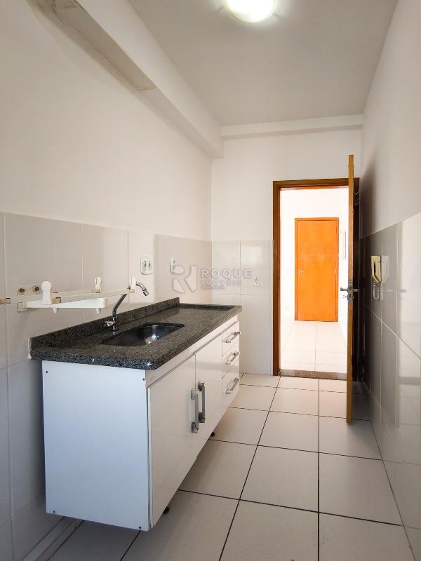 Apartamento para aluguel no bairro Parque Egisto Ragazzo: Cozinha