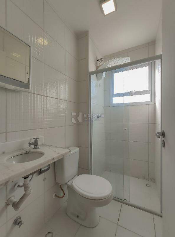 Apartamento para aluguel no bairro Chácaras Antonieta: WC social