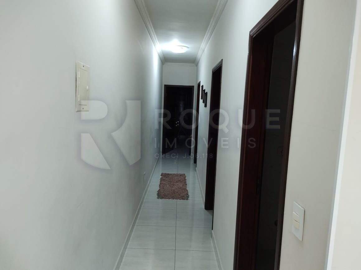 Casa Residencial à venda no bairro Parque Residencial Aeroporto: 