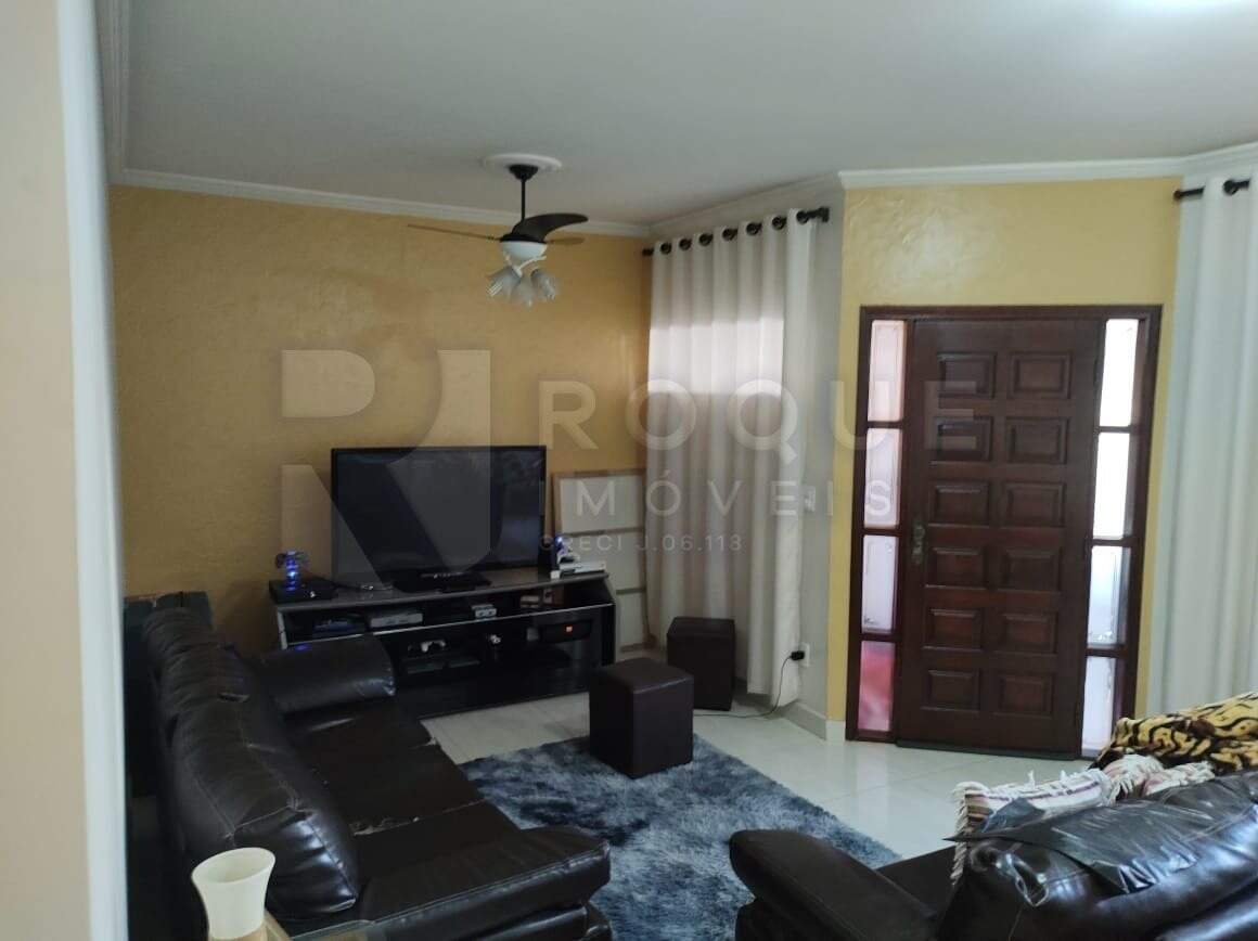 Casa Residencial à venda no bairro Parque Residencial Aeroporto: 