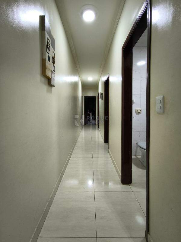 Casa Residencial à venda no bairro Parque Residencial Aeroporto: CORREDOR INTERNO