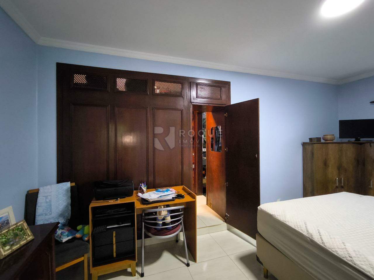 Casa Residencial à venda no bairro Parque Residencial Aeroporto: SUÍTE