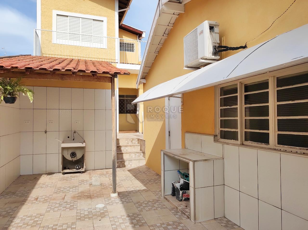Casa Comercial à venda no bairro Vila Castelar: ÁREA EXTERNA