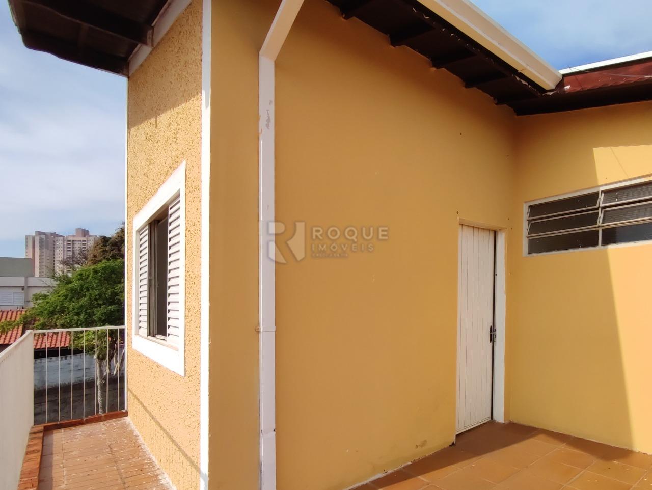 Casa Comercial à venda no bairro Vila Castelar: ÁREA EXTERNA