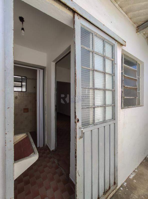 Casa Residencial para aluguel no bairro Jardim Boa Esperança: Fundo 