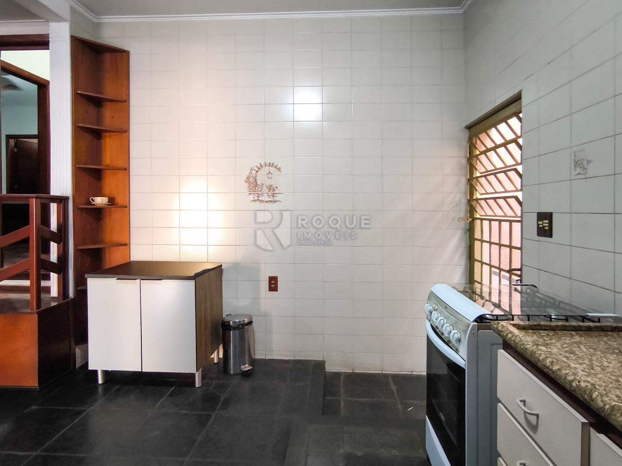 Casa em condomínio à venda no bairro Parque Egisto Ragazzo: COZINHA