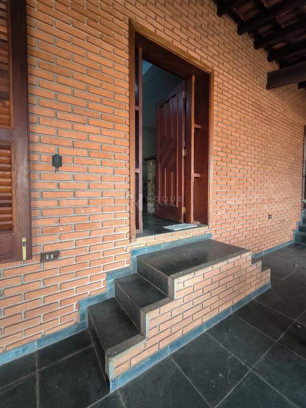 Casa em condomínio à venda no bairro Parque Egisto Ragazzo: ENTRADA