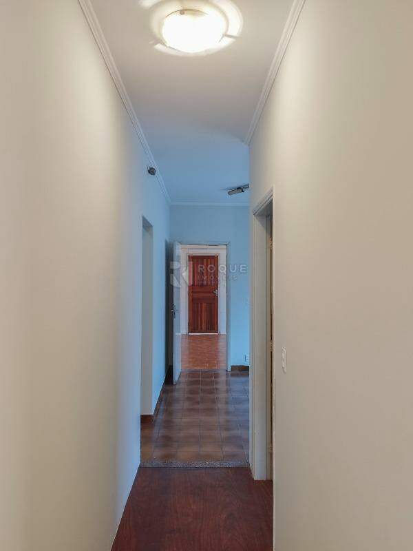 Casa Residencial para aluguel no bairro Vila Rocha: Hall