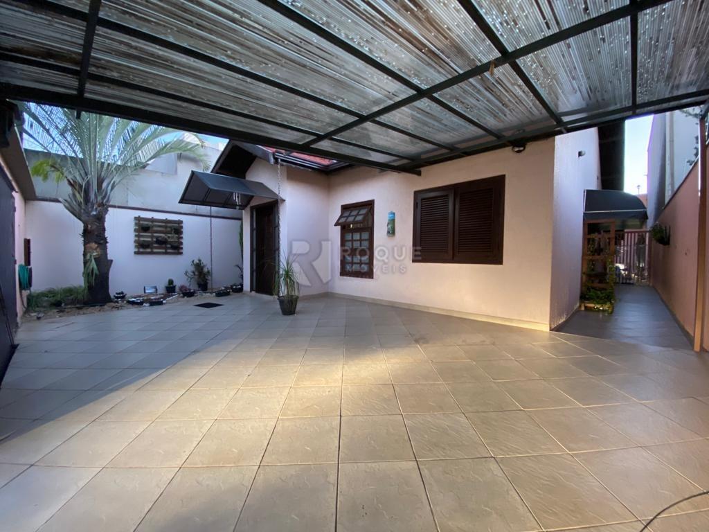 Casa Residencial à venda no bairro Jardim Rossi: GARAGEM