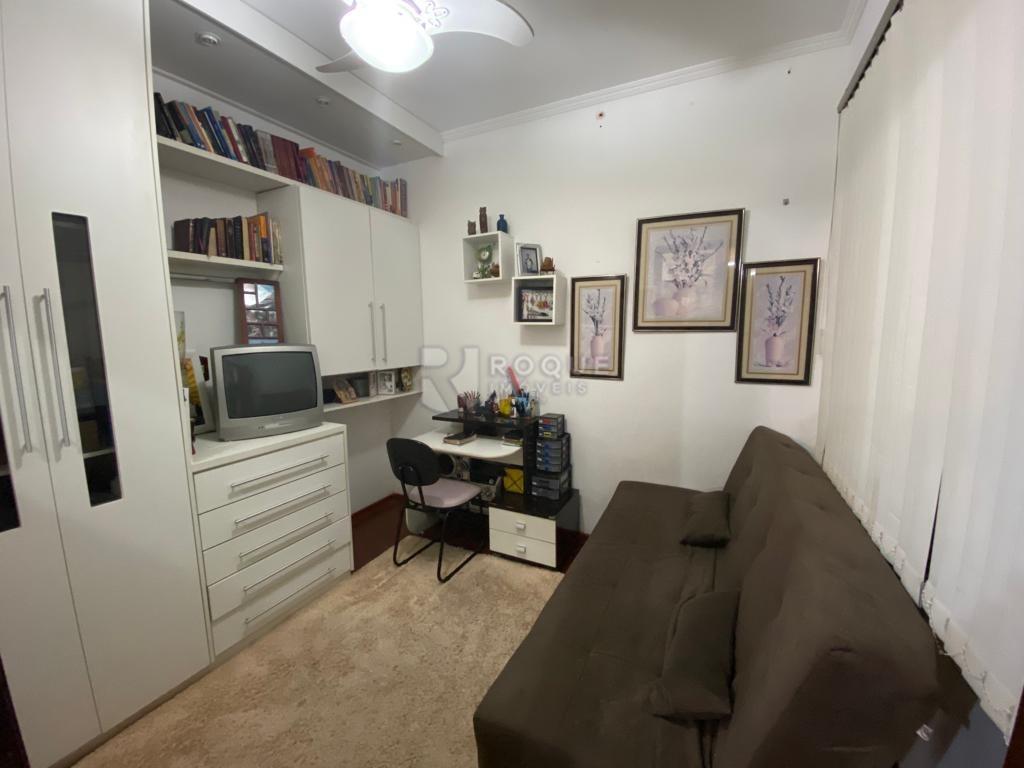 Casa Residencial à venda no bairro Jardim Rossi: ESCRITÓRIO / DORMITÓRIO