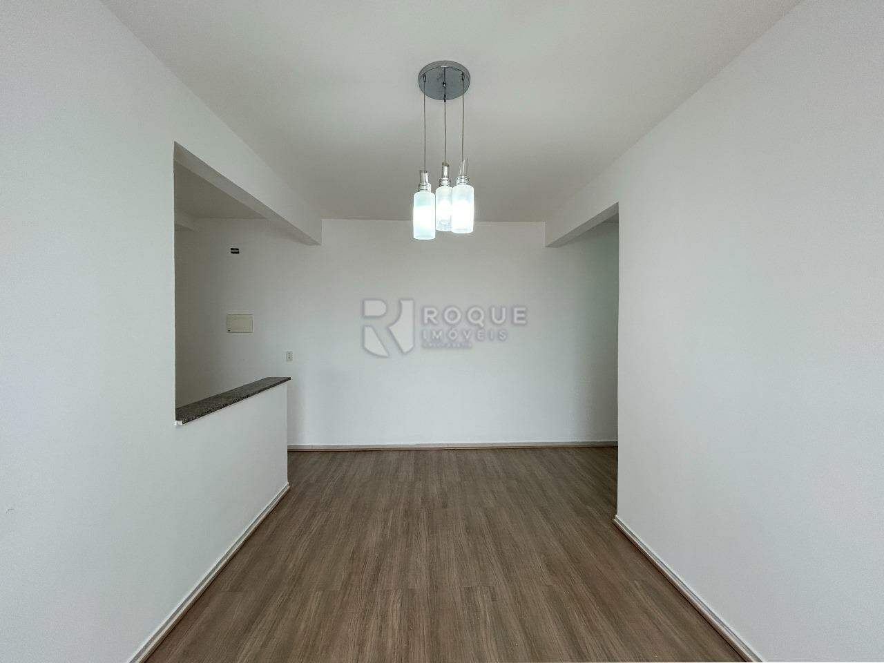Apartamento para aluguel no bairro Jardim Esmeralda: Sala 