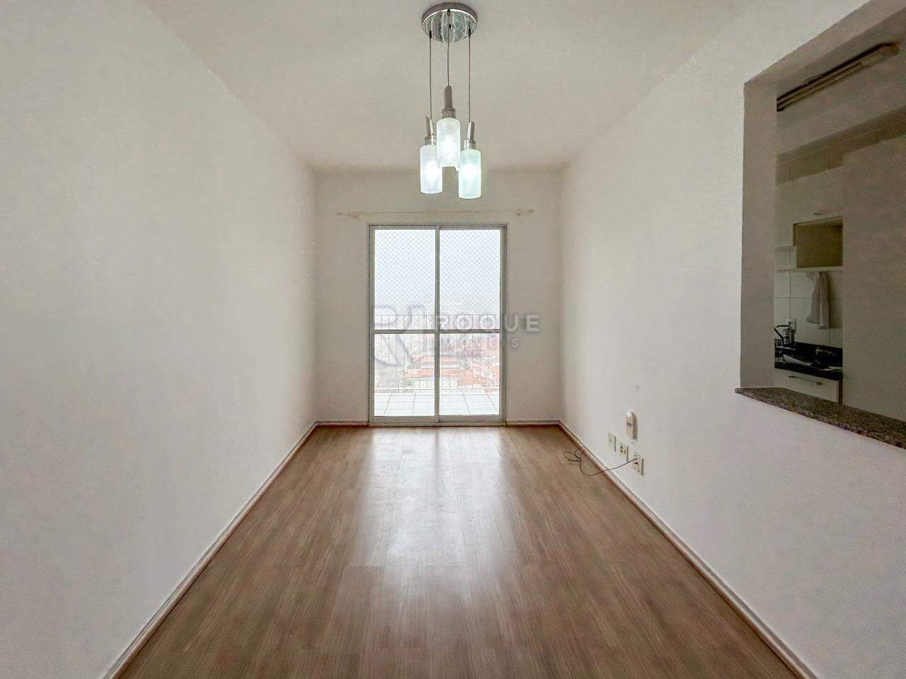 Apartamento para aluguel no bairro Jardim Esmeralda: Sala 