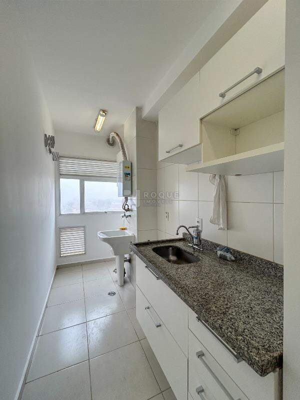 Apartamento para aluguel no bairro Jardim Esmeralda: Cozinha 