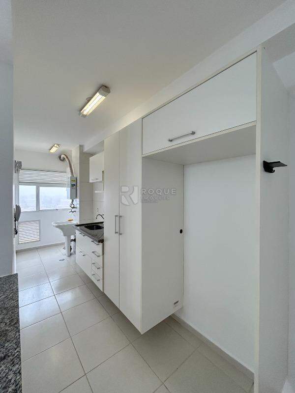Apartamento para aluguel no bairro Jardim Esmeralda: Cozinha 