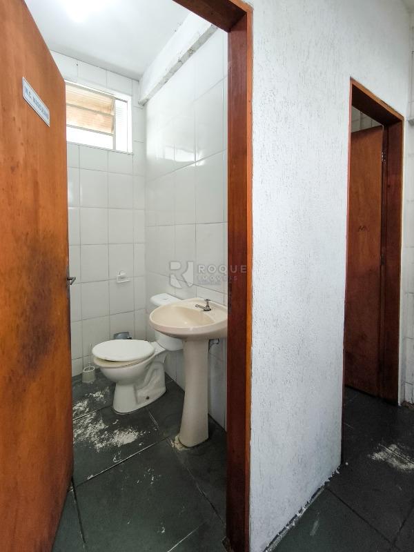 Barracão/Galpão à venda no bairro Jardim Ouro Verde: SANITÁRIO 1