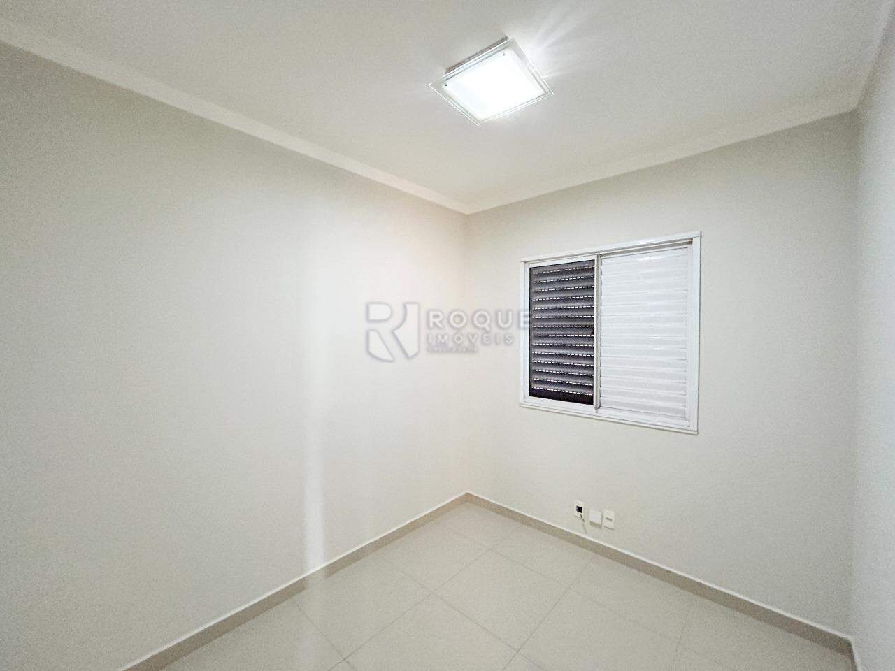 Apartamento para aluguel no bairro Vila Queiroz: Dormitório 2