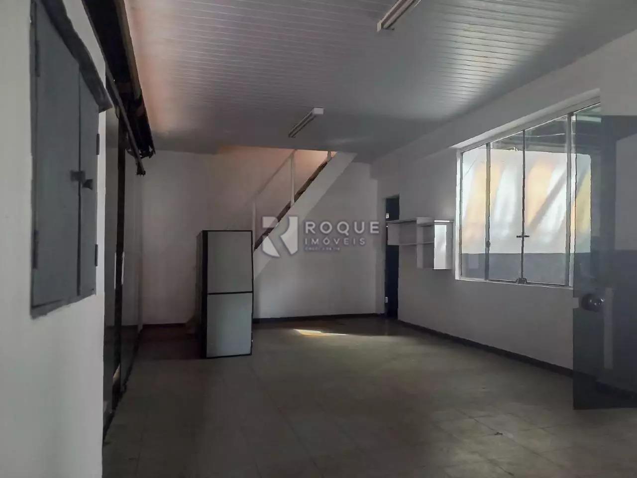 Barracão/Galpão à venda no bairro Centro: 