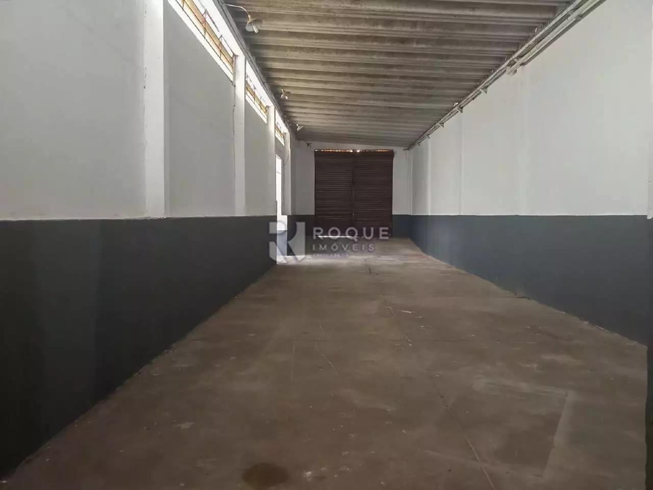 Barracão/Galpão à venda no bairro Centro: 