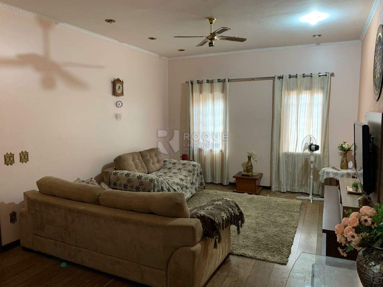 Casa Residencial à venda no bairro Boa Vista: 