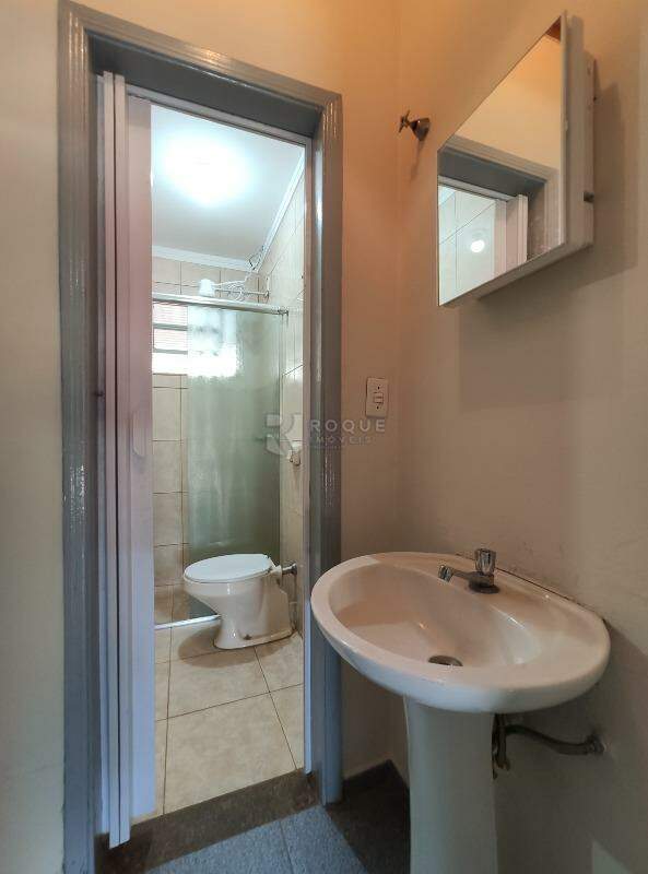 Casa Residencial para aluguel no bairro Parque Residencial Abílio Pedro: Lavabo 