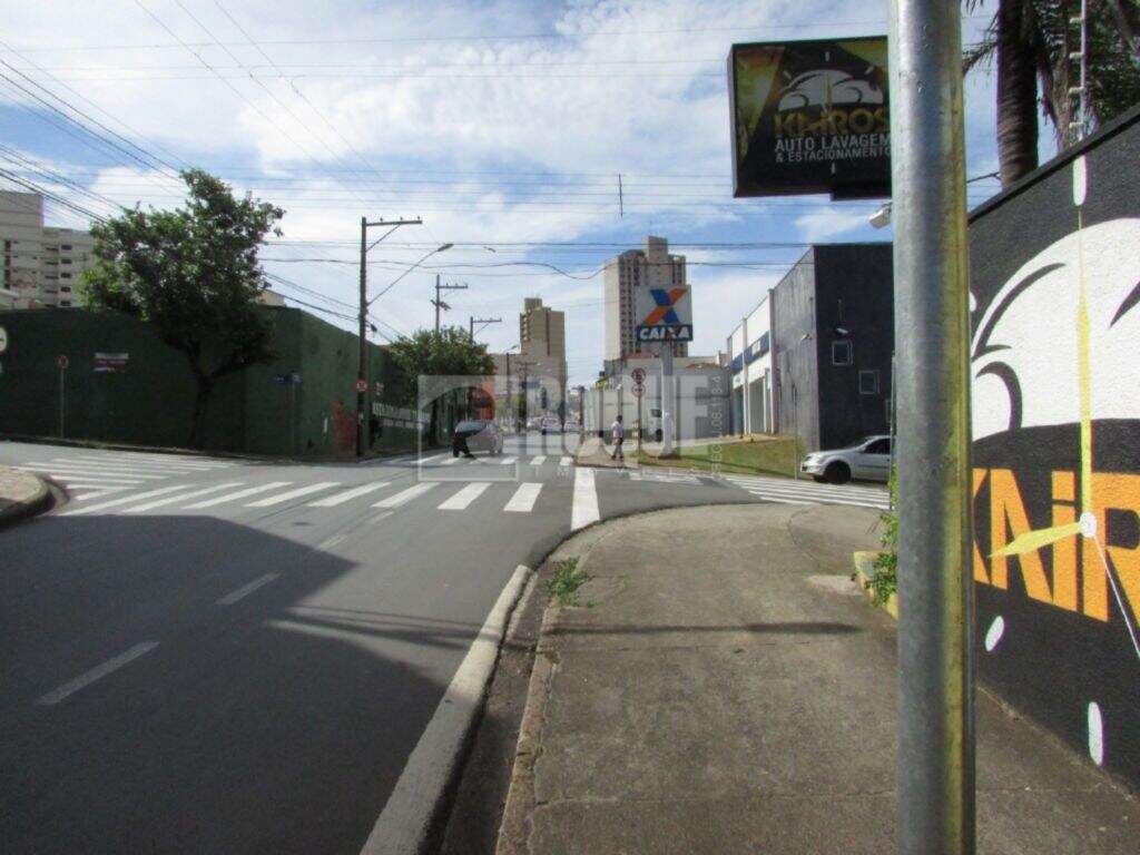 Terreno à venda no bairro Centro: 