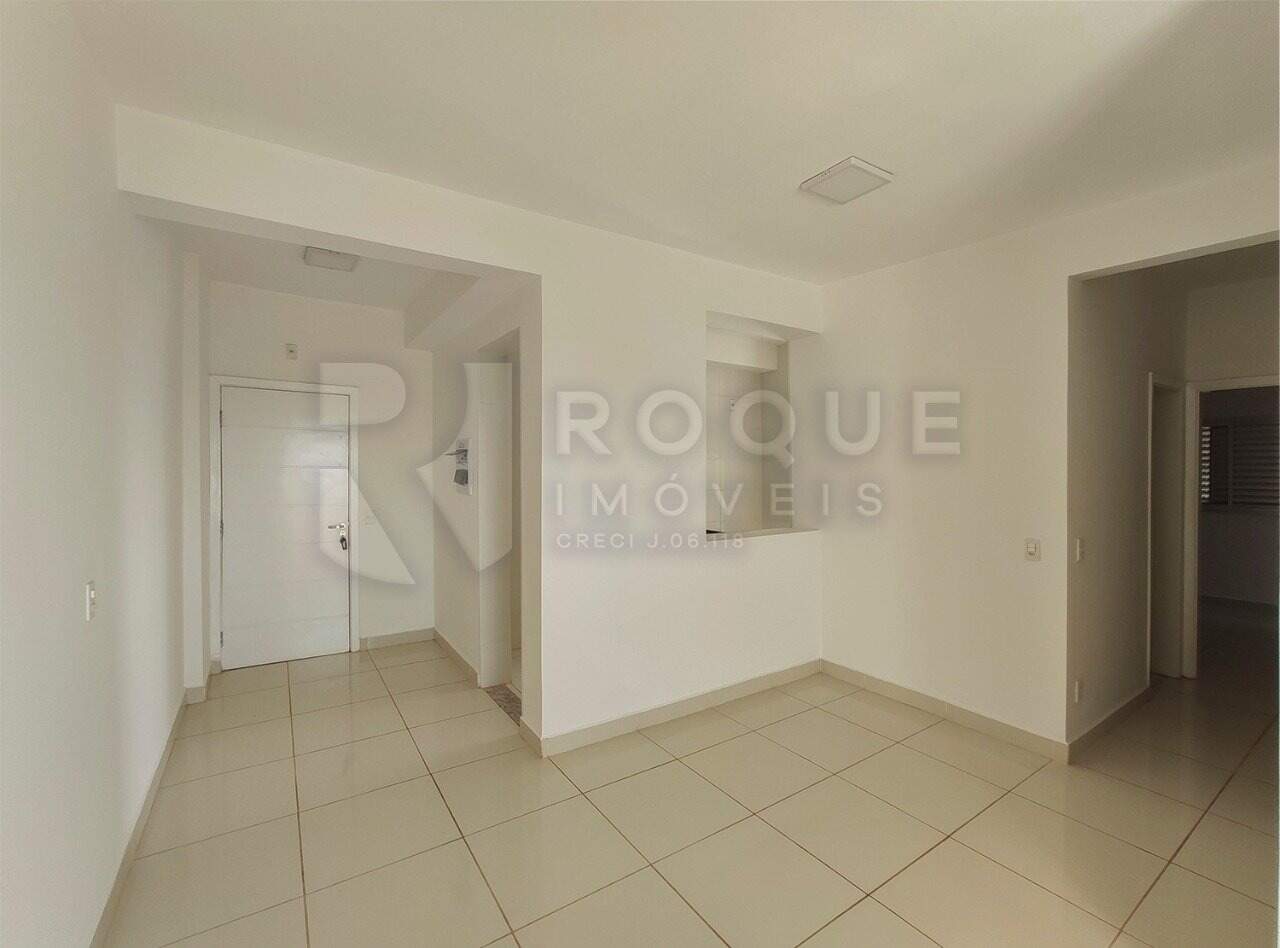 Apartamento para aluguel no bairro Chácaras Antonieta: Sala 