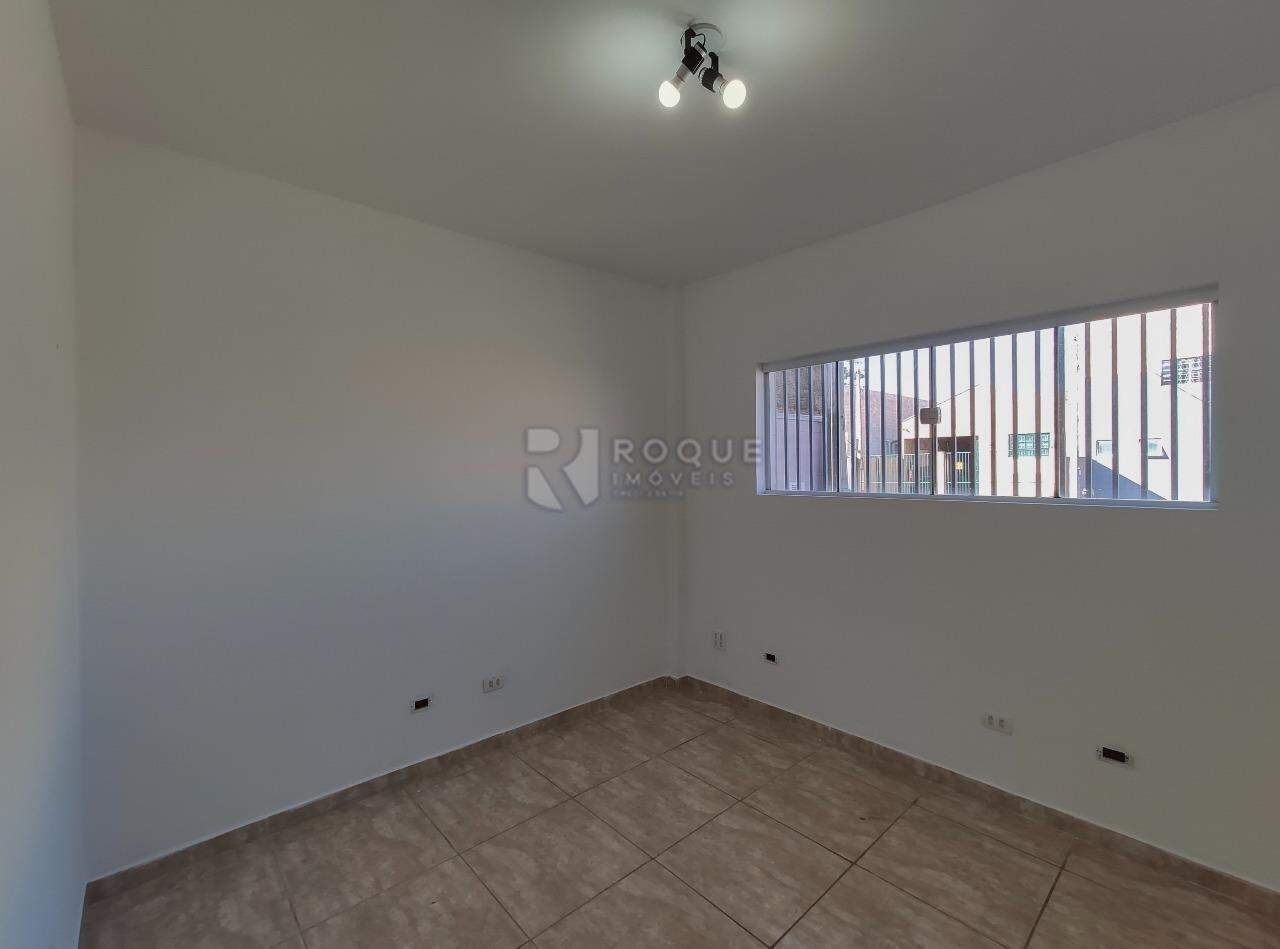 Barracão/Galpão para aluguel no bairro Distrito Industrial e Comercial Flamínio de Freitas Levy: Sala