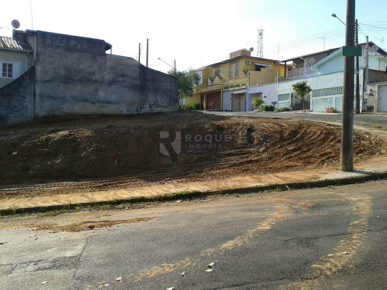 Terreno à venda no bairro Vila Eliza Fumagalli: 