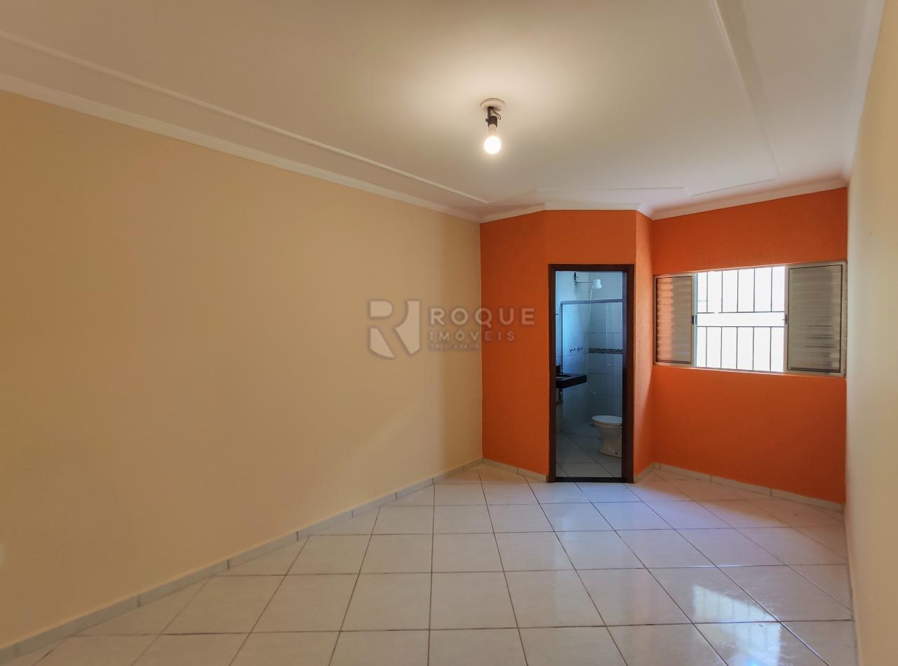 Casa Residencial para aluguel no bairro Jardim Residencial Regina Bastelli: Dormitório 3 suíte 