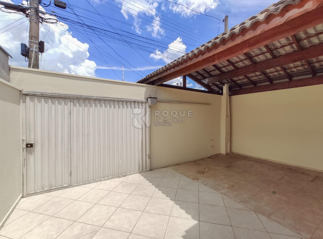 Casa Residencial para aluguel no bairro Jardim Residencial Regina Bastelli: Frente 