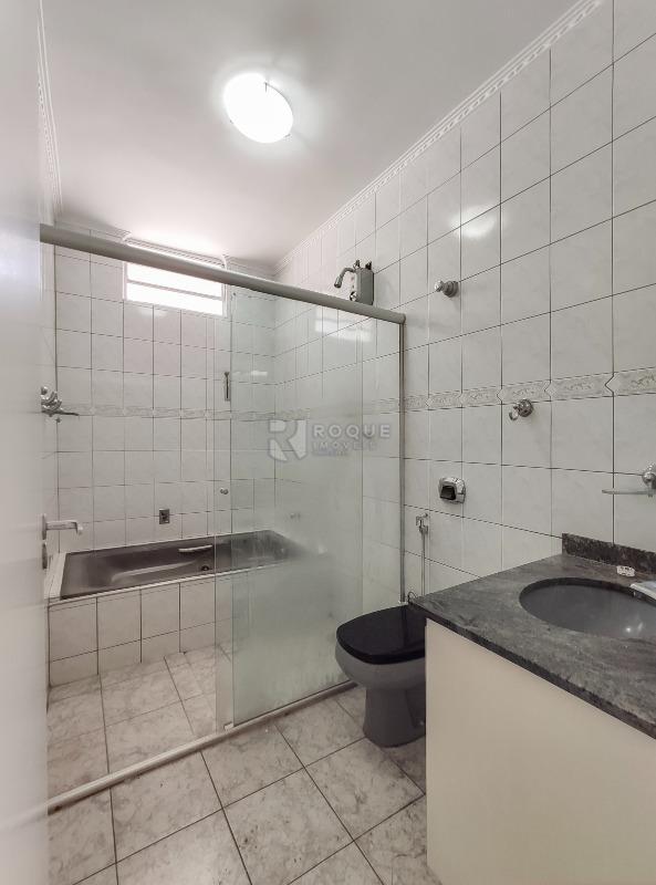 Casa Residencial para aluguel no bairro Jardim São Paulo: WC social 