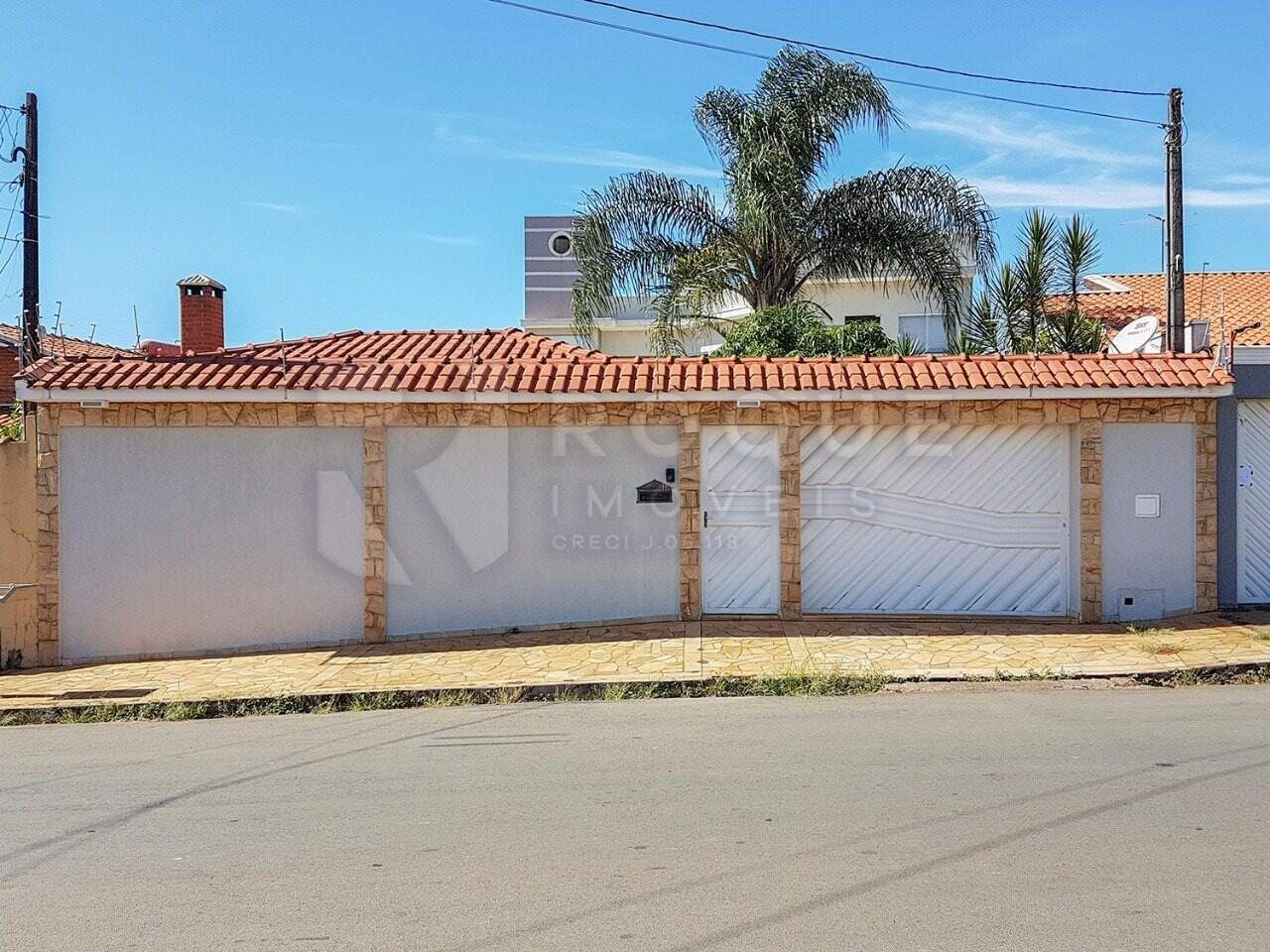 Casa Residencial para aluguel no bairro Parque Egisto Ragazzo: Fachada 