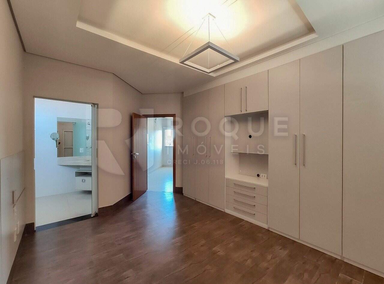 Casa Residencial para aluguel no bairro Parque Egisto Ragazzo: Dormitório 3 suíte segundo andar 