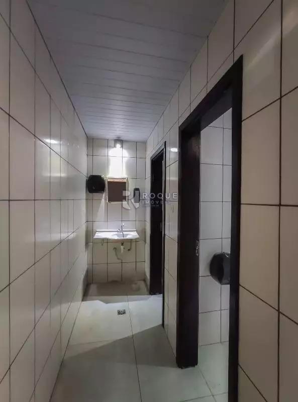 Barracão/Galpão à venda no bairro Centro: 